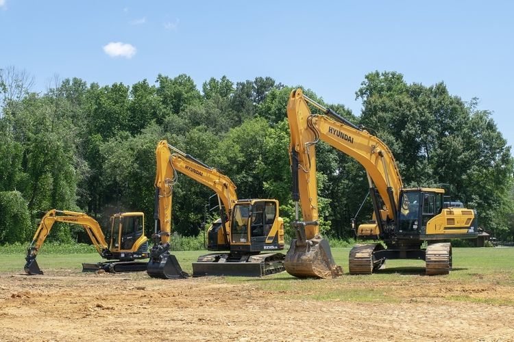 HYUNDAI EXCAVATOR SALE