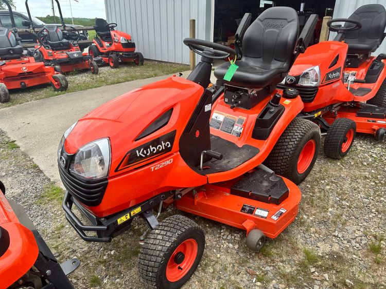 LAWN TRACTOR, KUBOTA T2290KWTNC-48